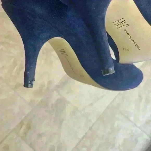 INC royal Blue Suede Classic Pumps3.5” Heel Size9M - Picture 8 of 8